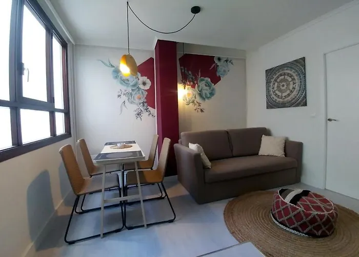 San Francisco 10 Boutique Apartments - Centro Alicante, A Pasos De Playa Postiguet 阿利坎特