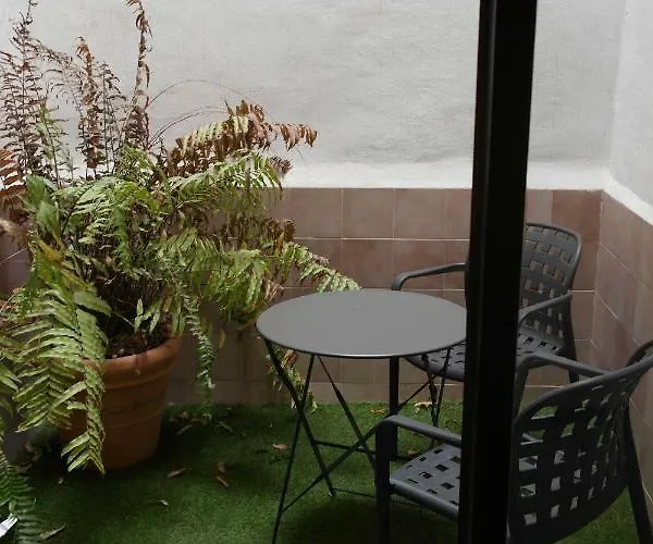 San Francisco 10 Boutique Apartments - Centro Alicante, A Pasos De Playa Postiguet 阿利坎特